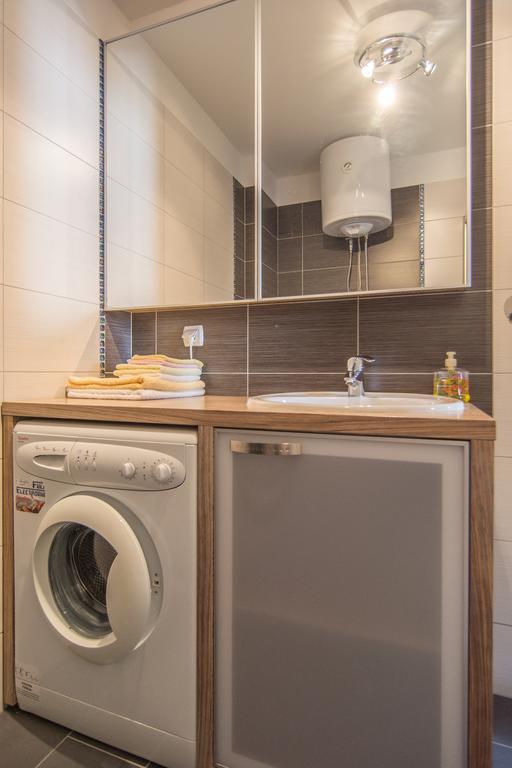 Apartments Domuzin 比奥格勒·纳·莫鲁 外观 照片