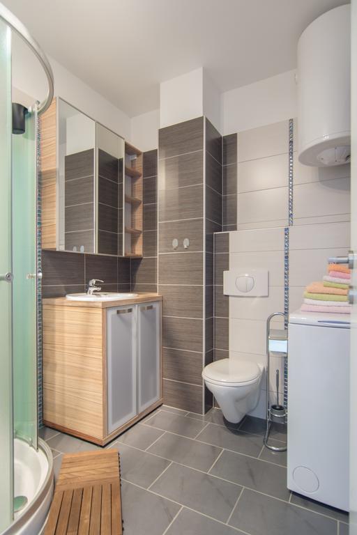 Apartments Domuzin 比奥格勒·纳·莫鲁 外观 照片