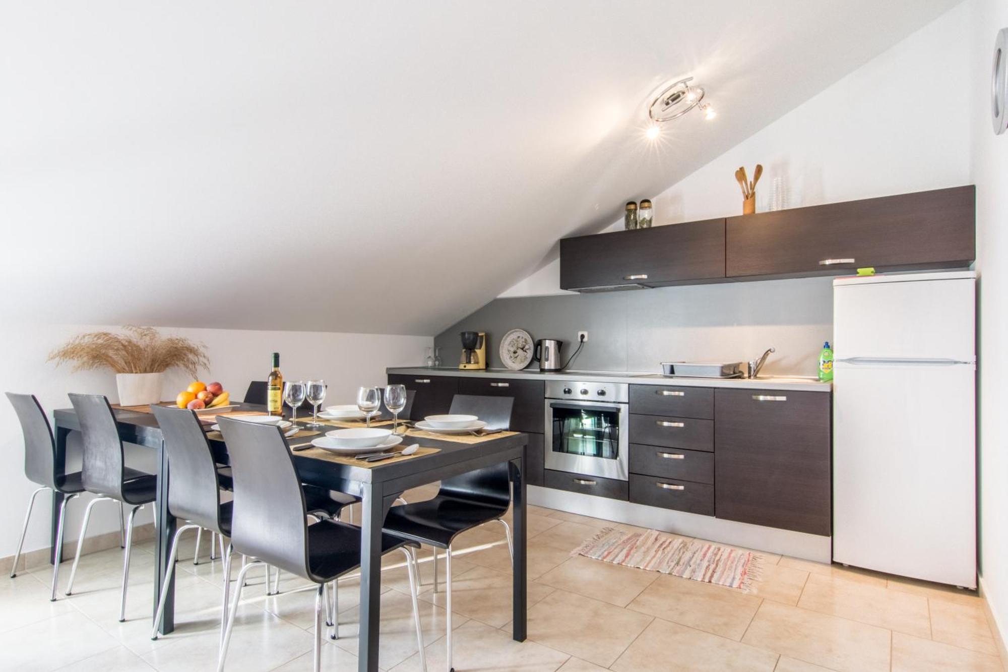 Apartments Domuzin 比奥格勒·纳·莫鲁 外观 照片
