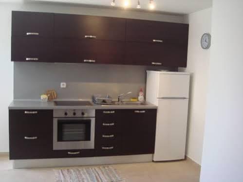 Apartments Domuzin 比奥格勒·纳·莫鲁 外观 照片